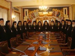 Sinodul Bisericii Greciei, alaturi de popor